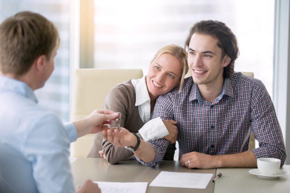 couple getting a mortgage