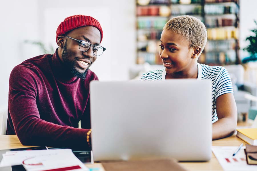 couple on laptop