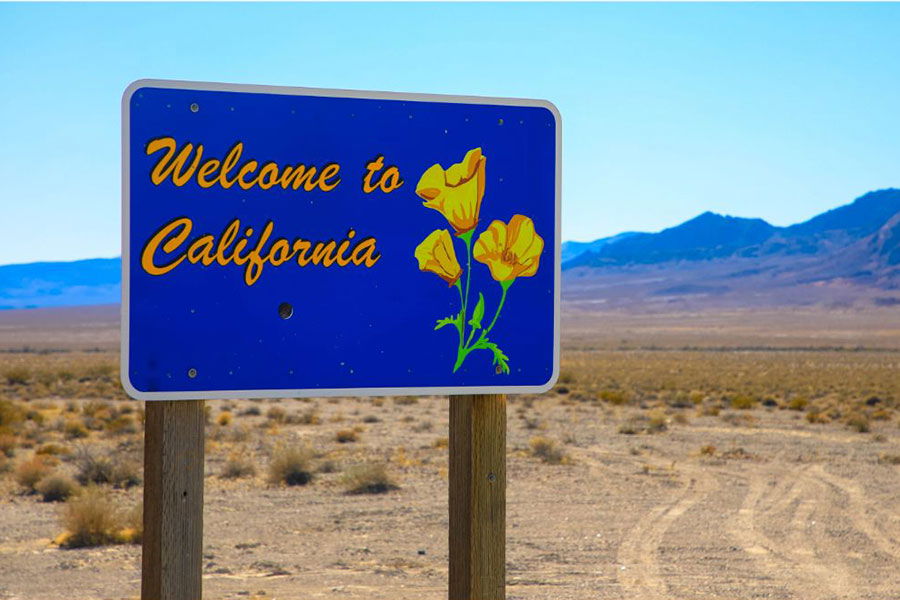 Welcome to California sign