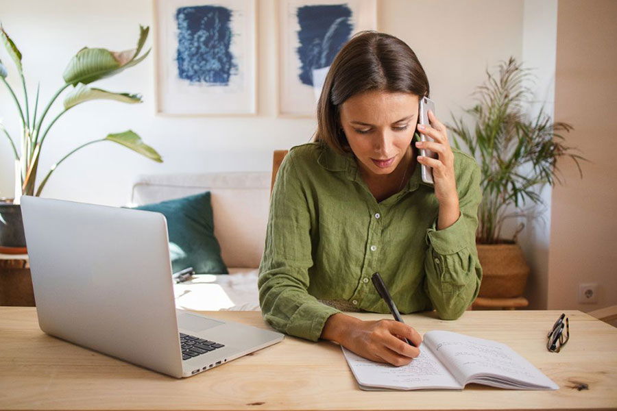 woman on the phone