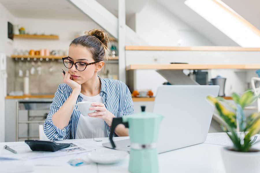 How to Budget With an Irregular Income and Stay on Track