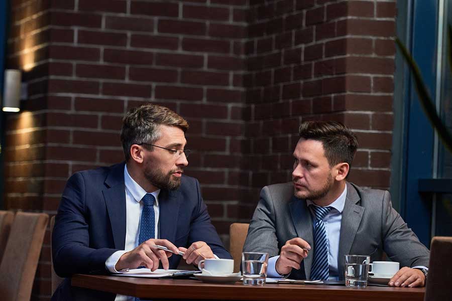 investors discussing market cap